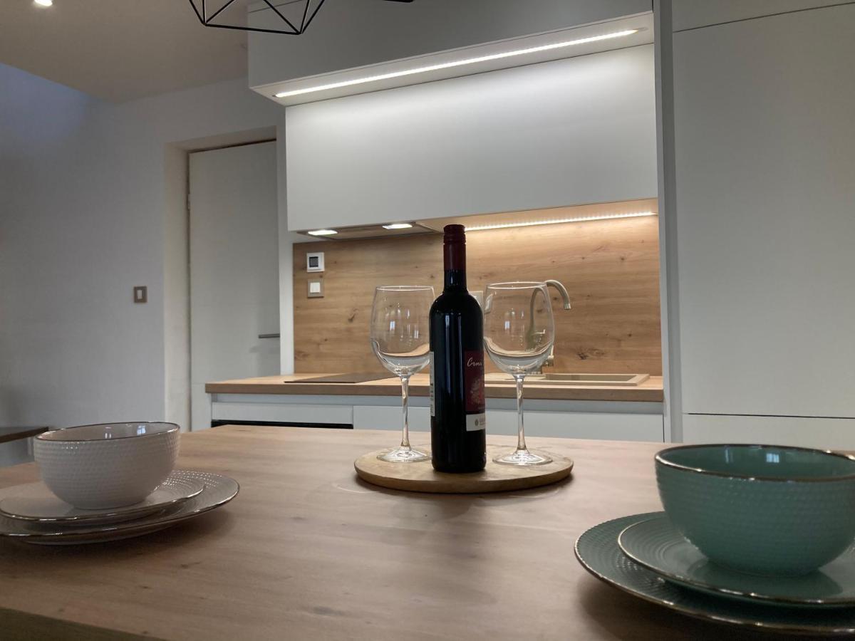 שיבניק Luxury Apartman Nr מראה חיצוני תמונה