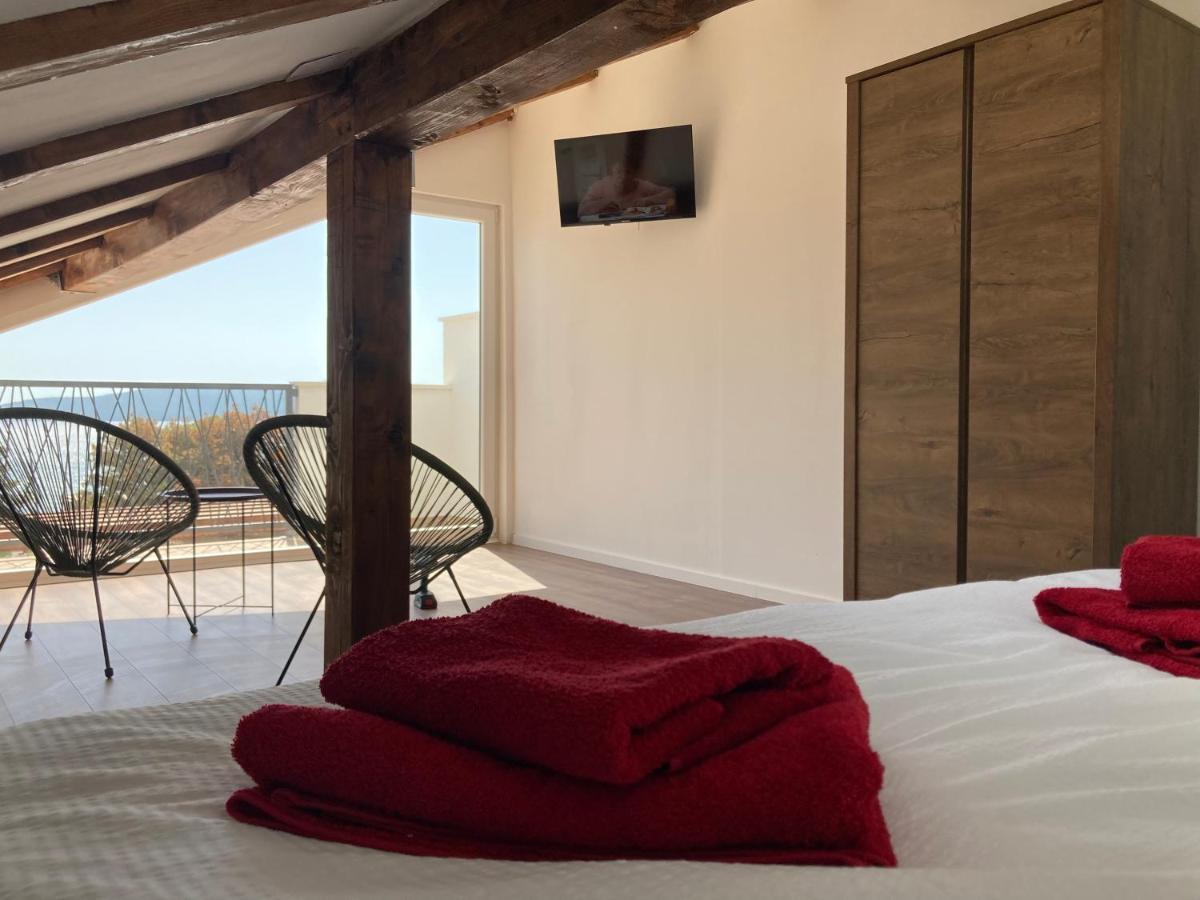 שיבניק Luxury Apartman Nr מראה חיצוני תמונה